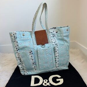 D&G Dolce&Gabbana light blue canvas large paisley print tote bag